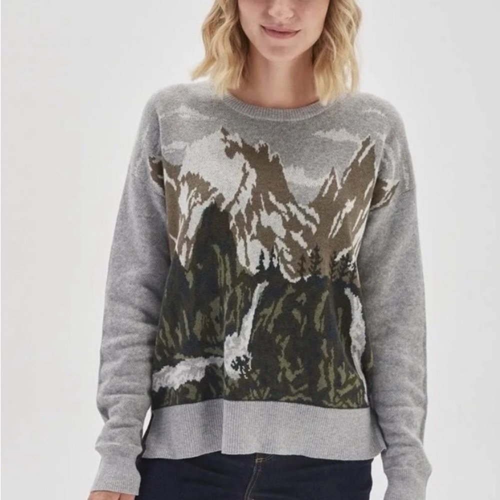 Eddie Bauer Mountain Landscape Sweater